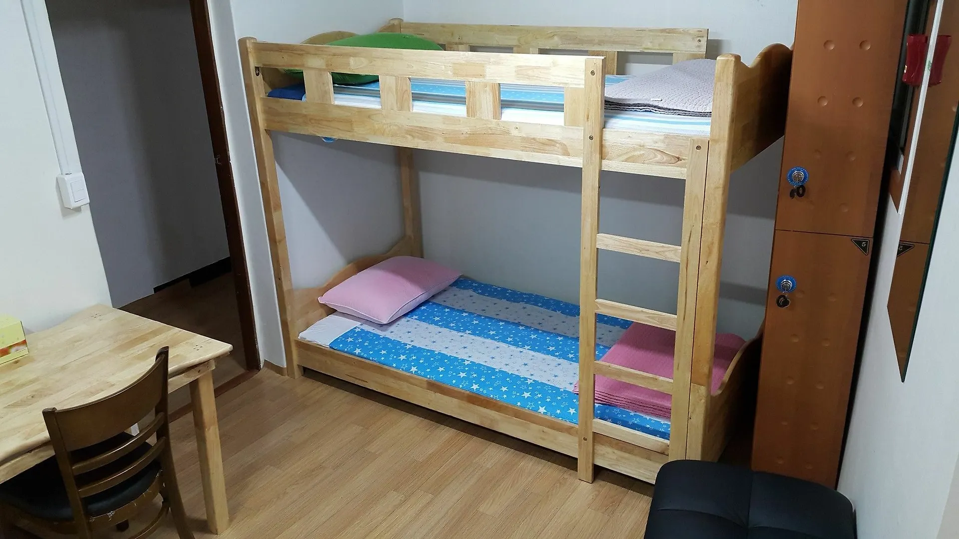 J'Story Guest House Seoel 2*,  Zuid-Korea